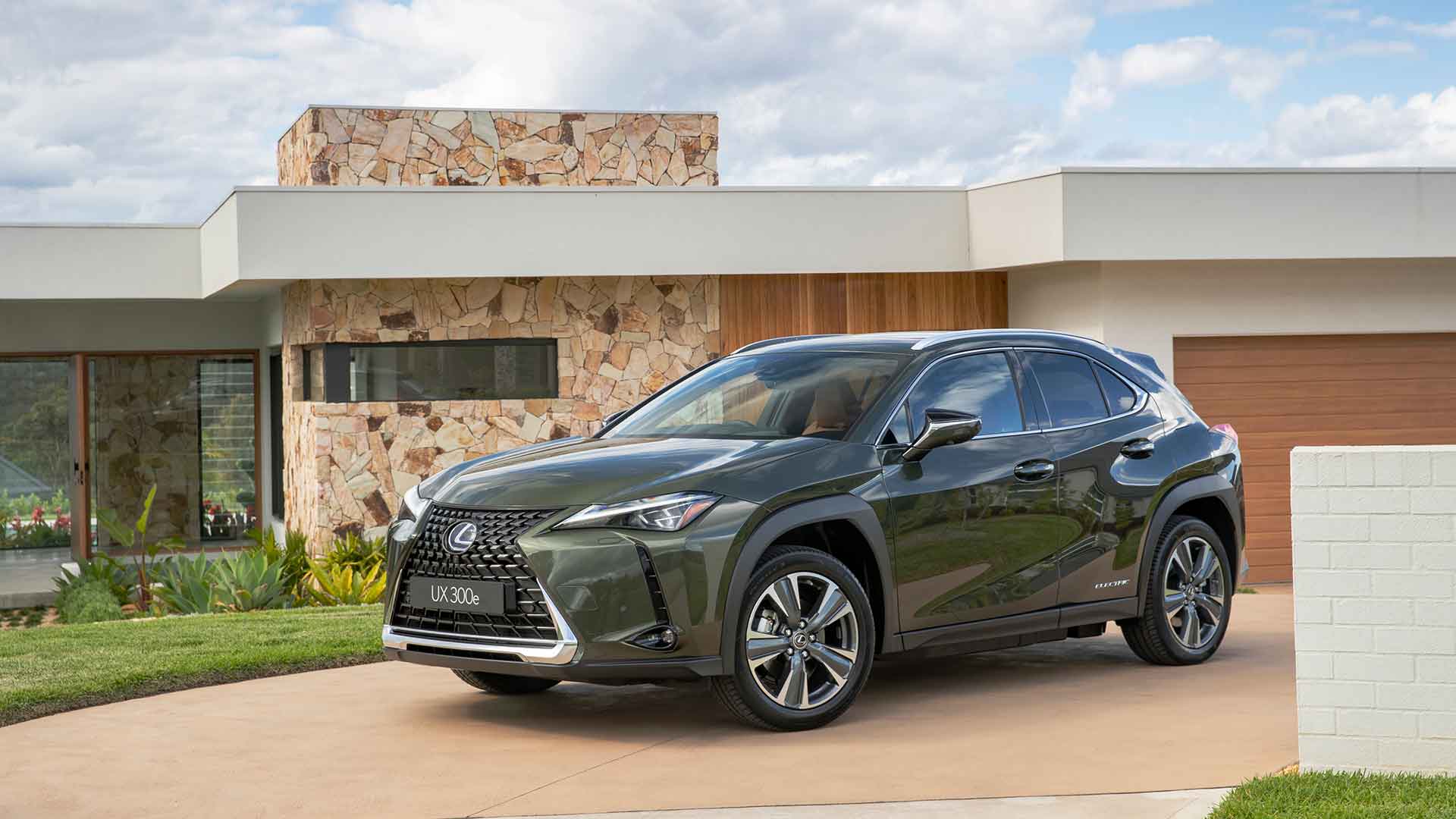 Lexus UX 300e Sports Luxury