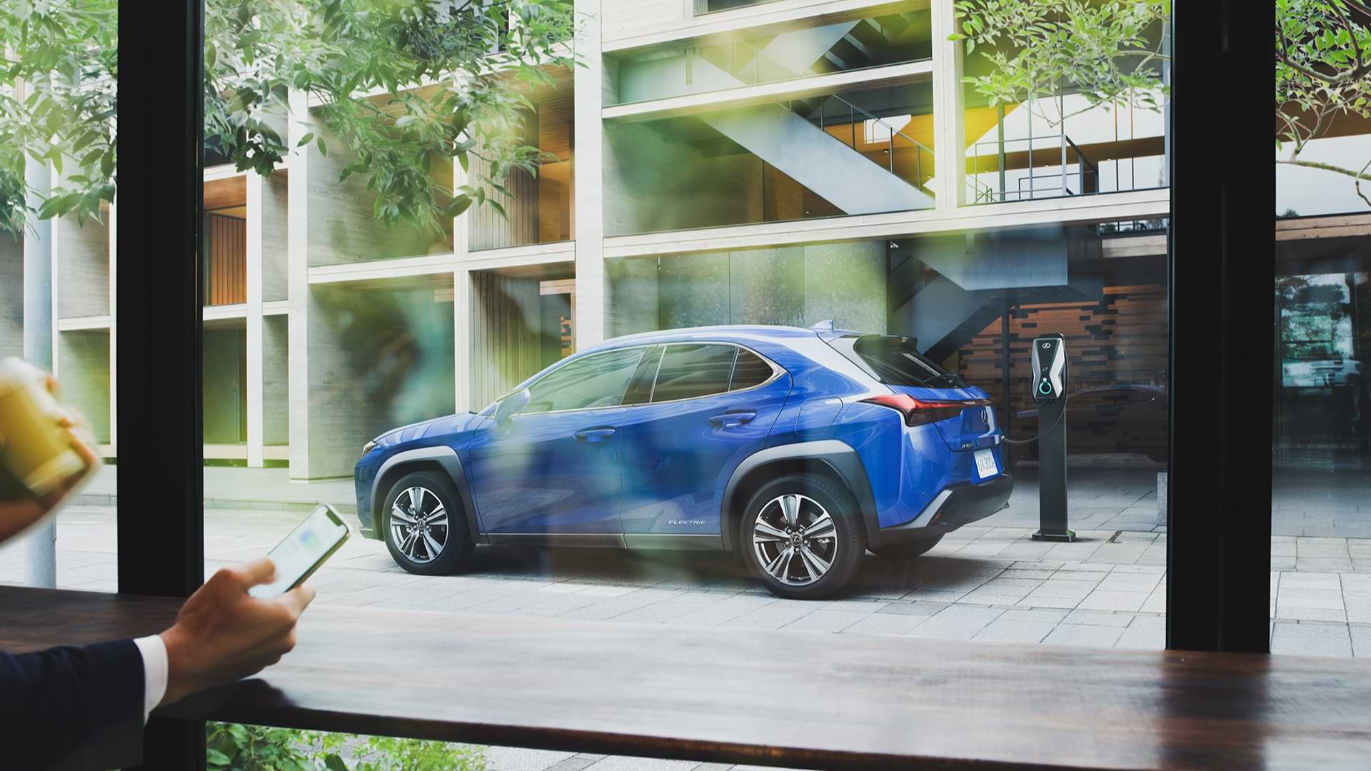 Lexus UX 300e Sports Luxury.