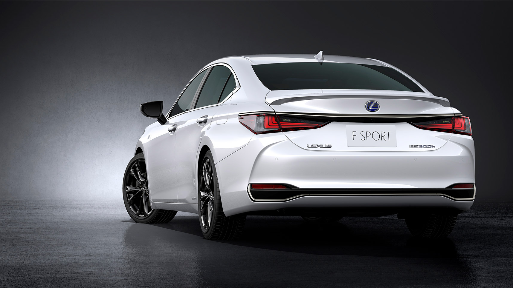 Exterior of the 2021 Lexus ES 300h F Sport.